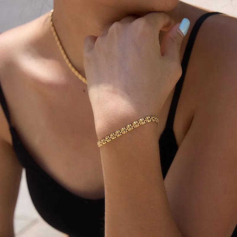 Grecian link bracelet