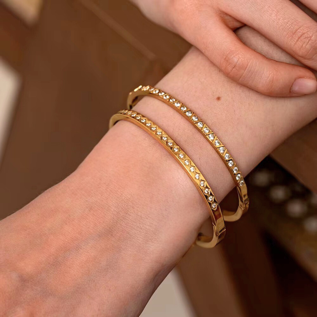 Elaris bangle