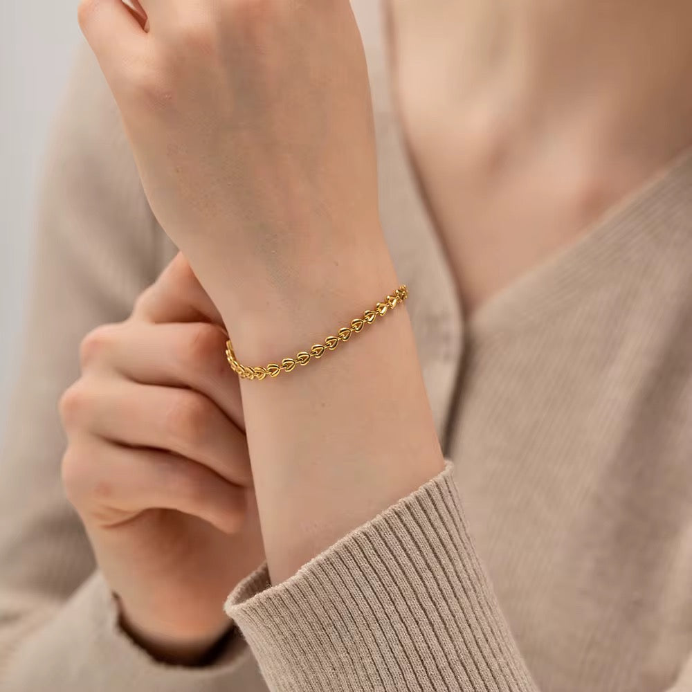 Gold tova bracelet