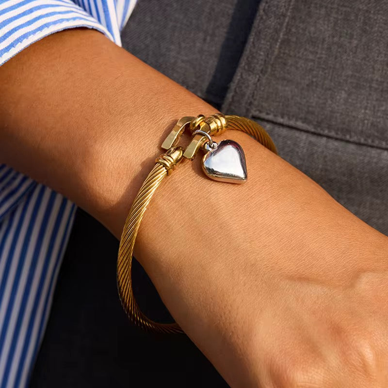 Orya bangle