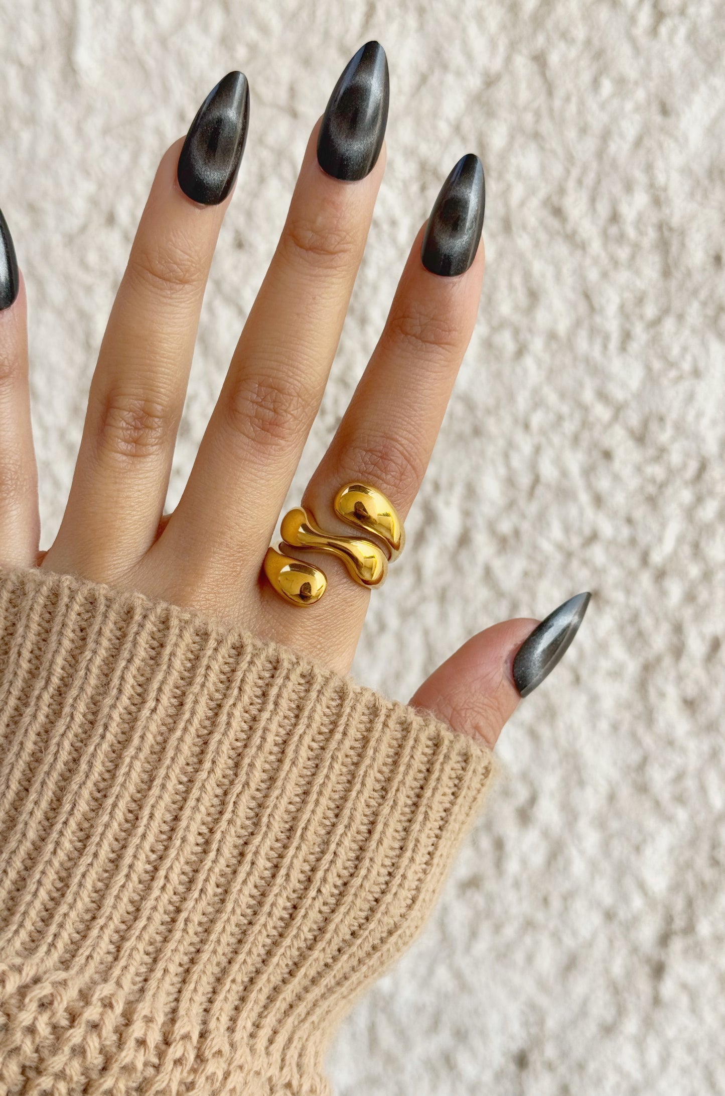 Zuri ring