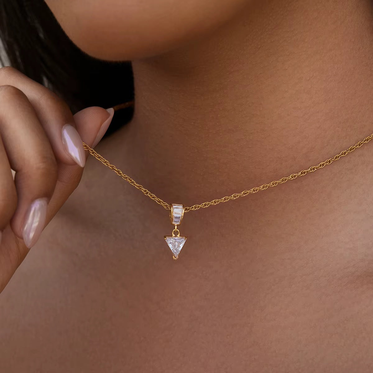 Elia necklace