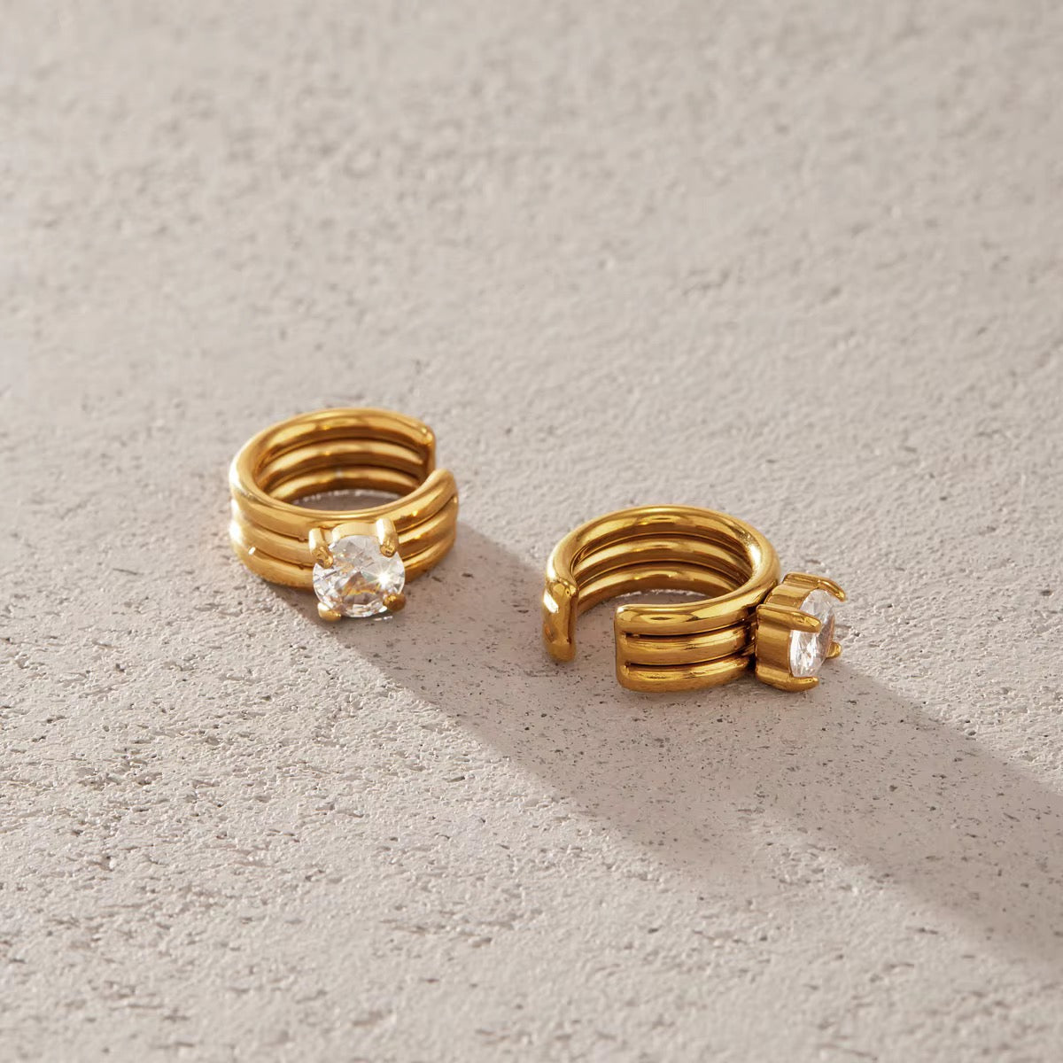 Rhea earcuff