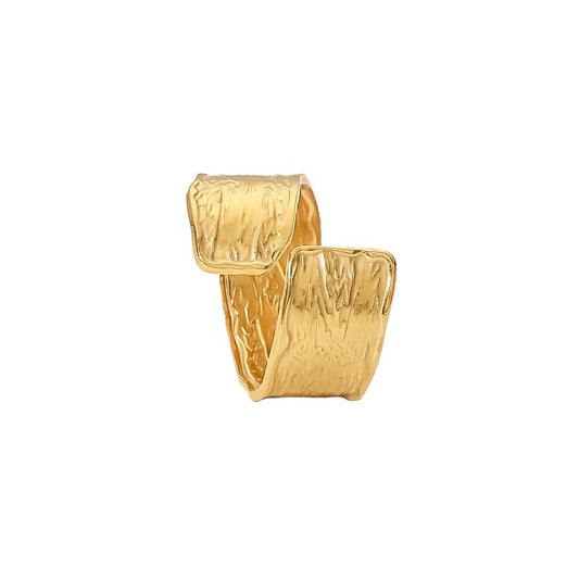 Gold amelia cuff ring