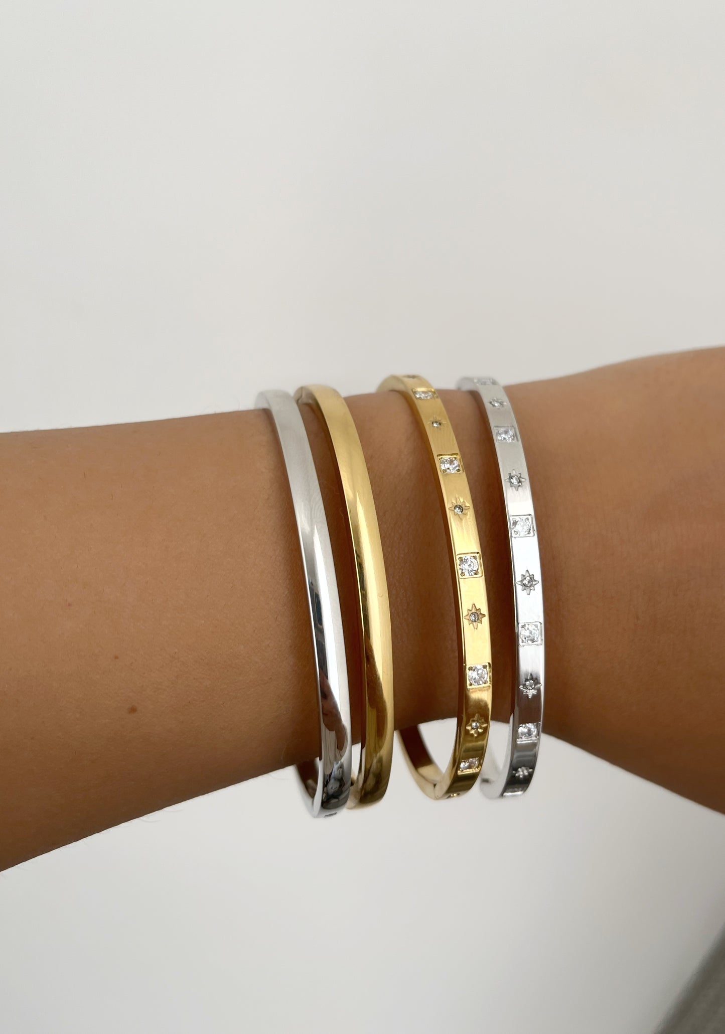 Basic bangle