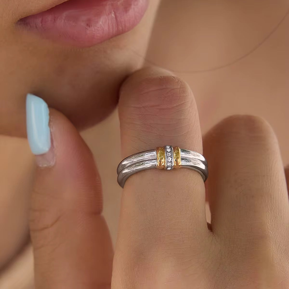 Vivienne ring