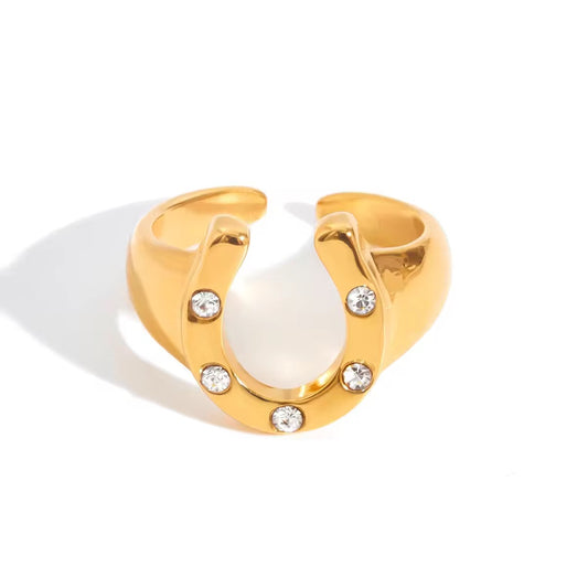 The lucky ring