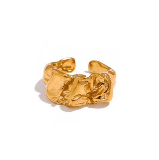 Gold magma ring