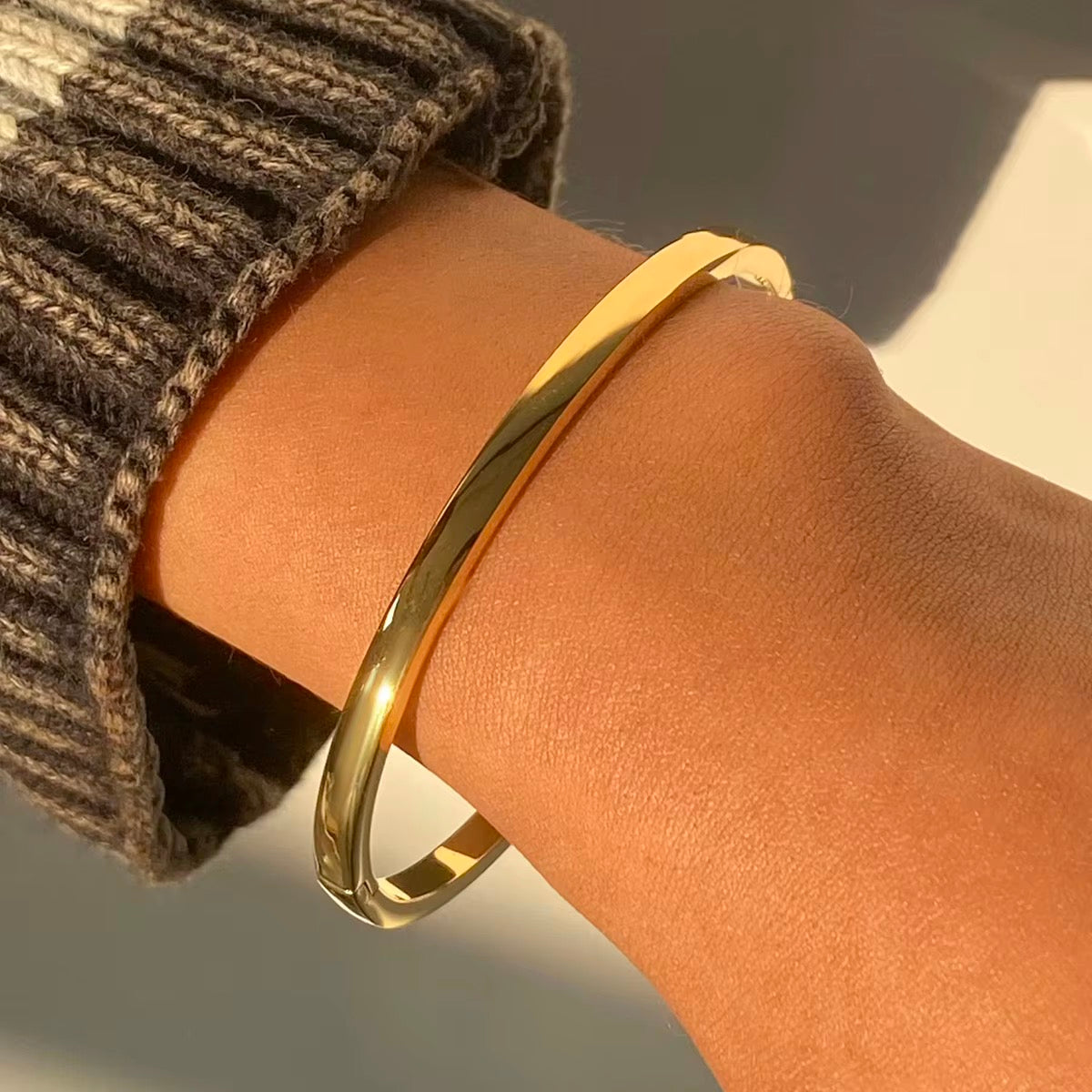 Basic bangle