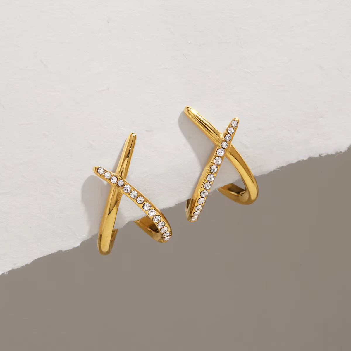 The x-cross stud