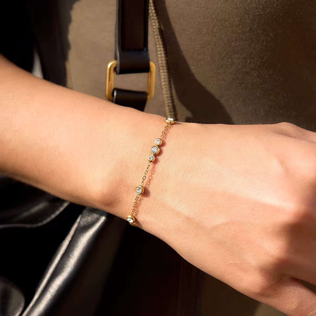 The Dewdrop bracelet