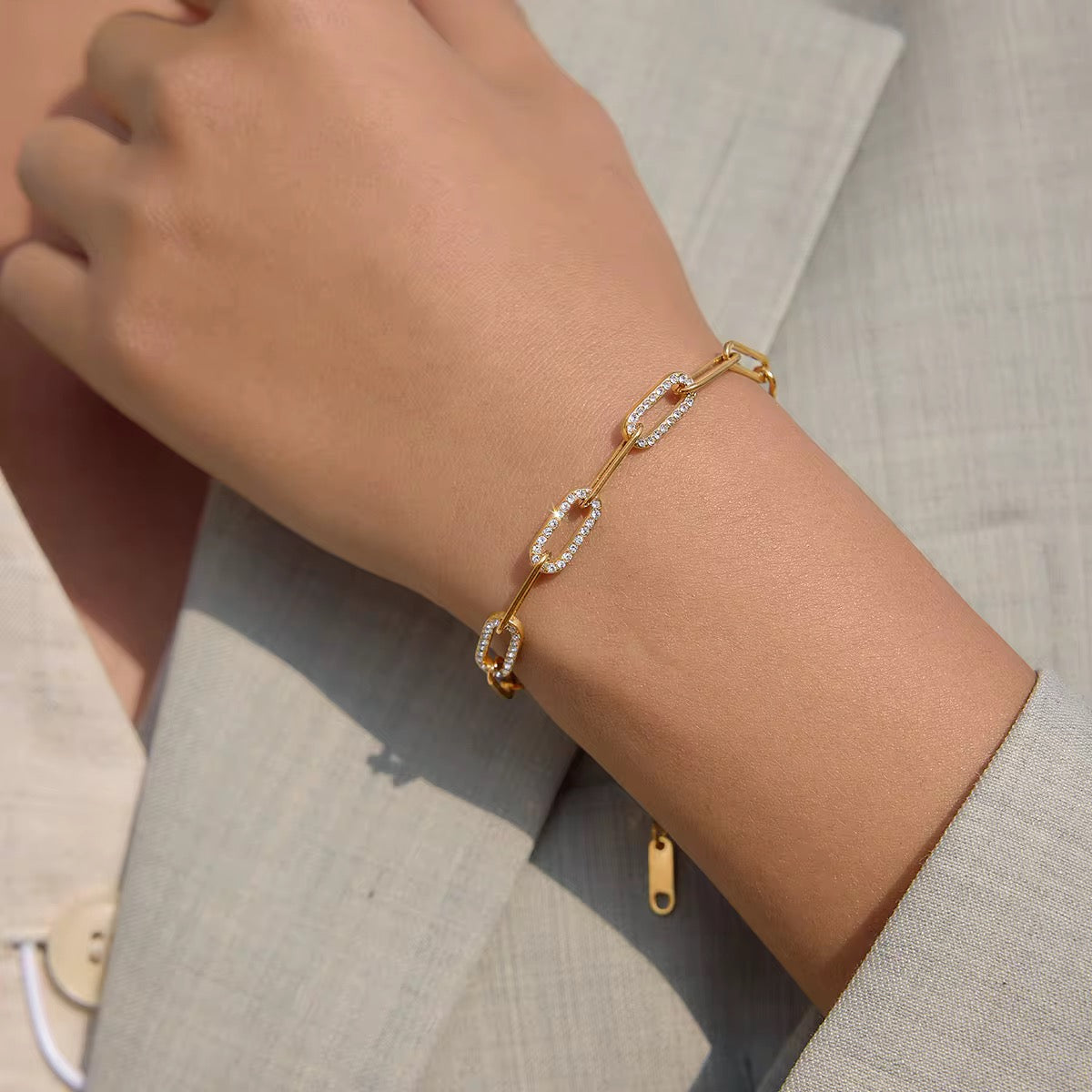 The Elite Link bracelet